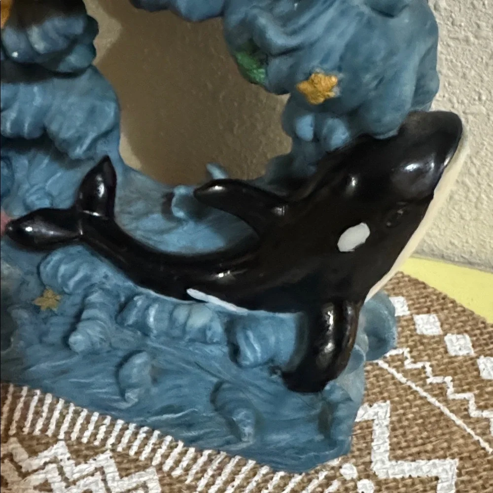 Majestic Resin Eagle and Whale Desk or shelf Clock